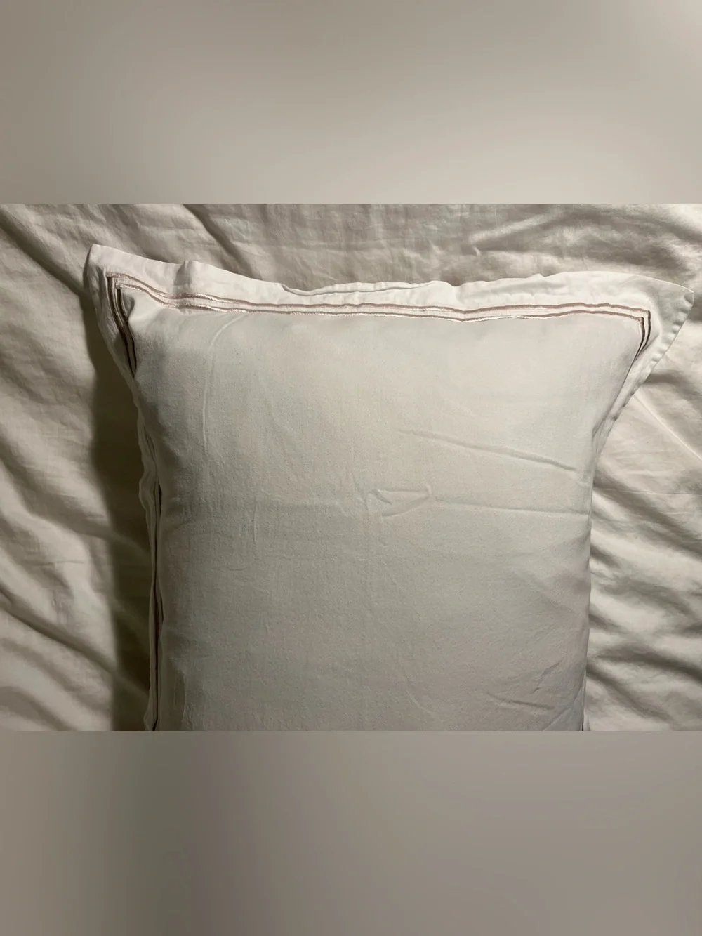 H by Frette King duvet cover and 2 standard 20*32 pillow shams